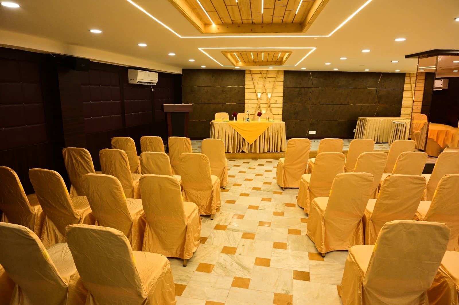 Luxurious Sea Facing Room