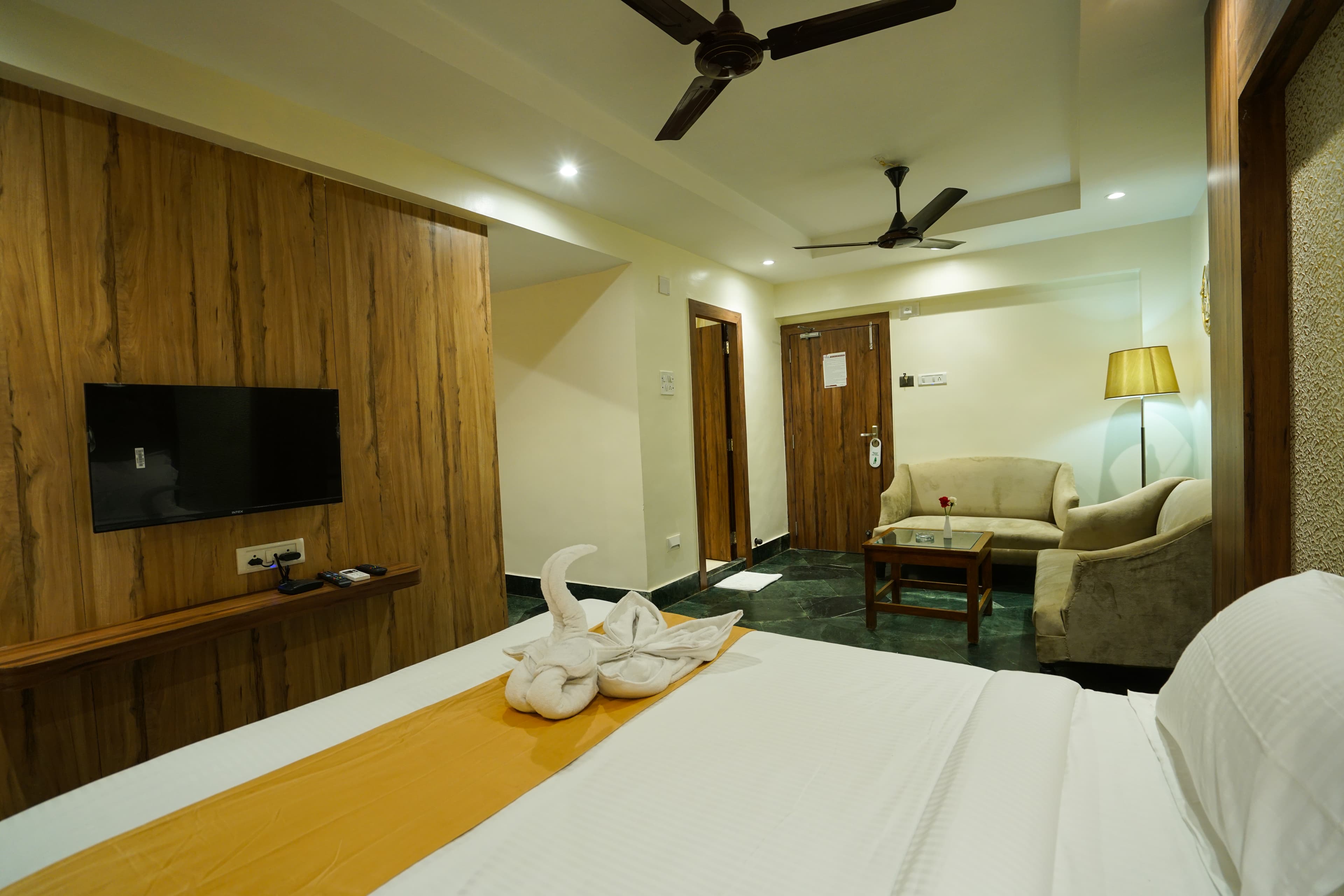 Luxurious Sea Facing Room